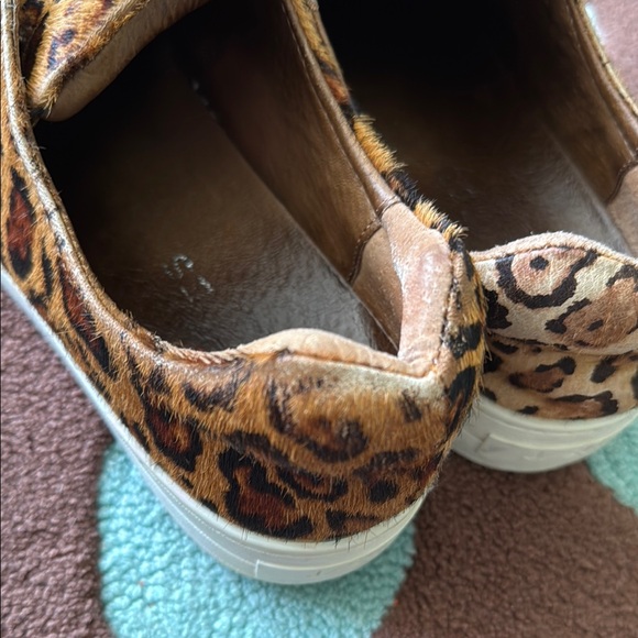 J/Slides slip on tennis shoes - Picture 5 of 6